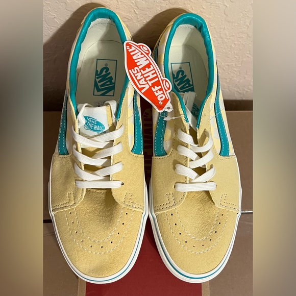 VANS Sk8-Low Checkerboard Lace Ups - Picture 2 of 9